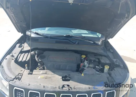 2018 Jeep Compass Latitude Fwd из США, поврежденный, VIN 3C4NJCBB8JT124475